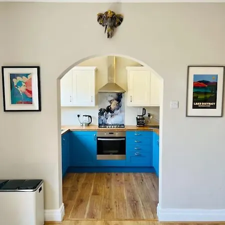 Lovely, Sunny House, By The Beach & Centre! Lytham St Annes Extérieur photo