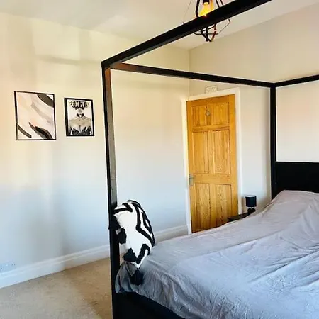 Lovely, Sunny House, By The Beach & Centre! Lytham St Annes Extérieur photo