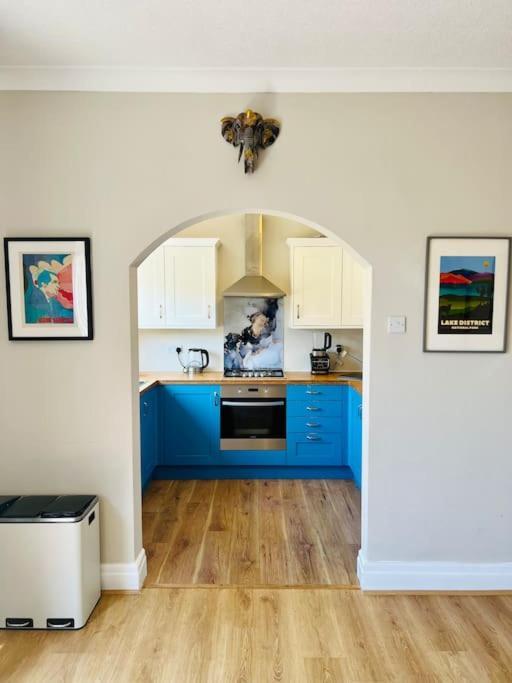 Lovely, Sunny House, By The & Centre! * Lytham St Annes